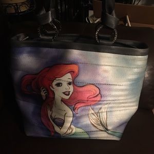 HARVEYS Disney Couture Good vs. Evil